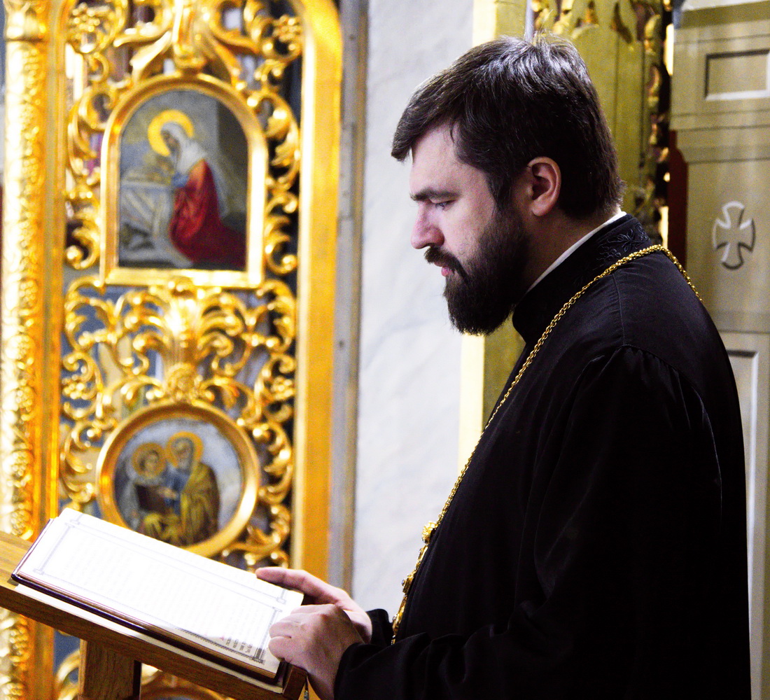 Богослужіння ректора в неділю м’ясопусну