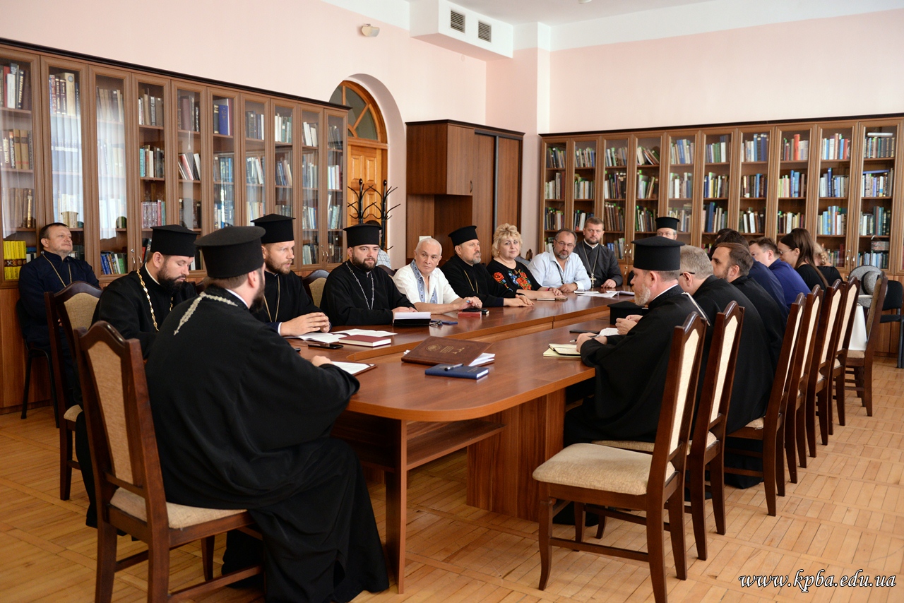 ПЕРШЕ ЗАСІДАННЯ ВЧЕНОЇ РАДИ КПБА 2020/2021 НАВЧАЛЬНОГО РОКУ