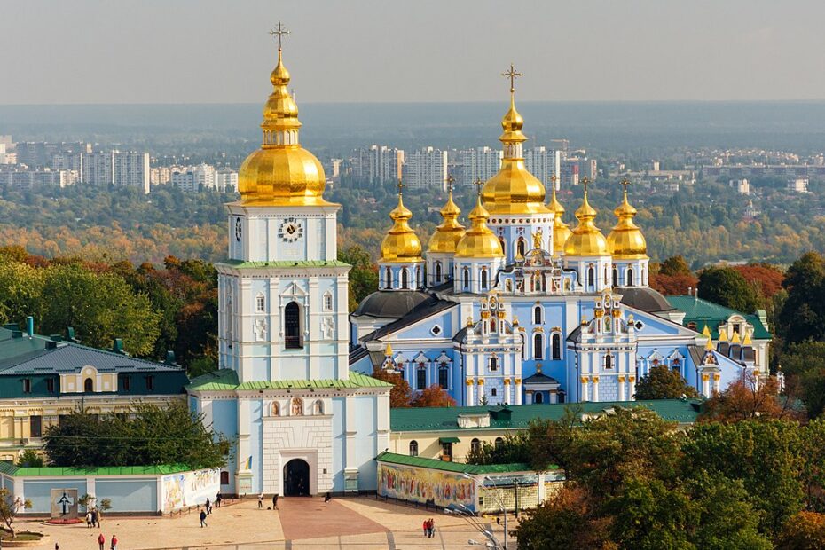 1024px 80 391 9007 Kyiv StMichaels Golden Domed Monastery RB 18 cropped