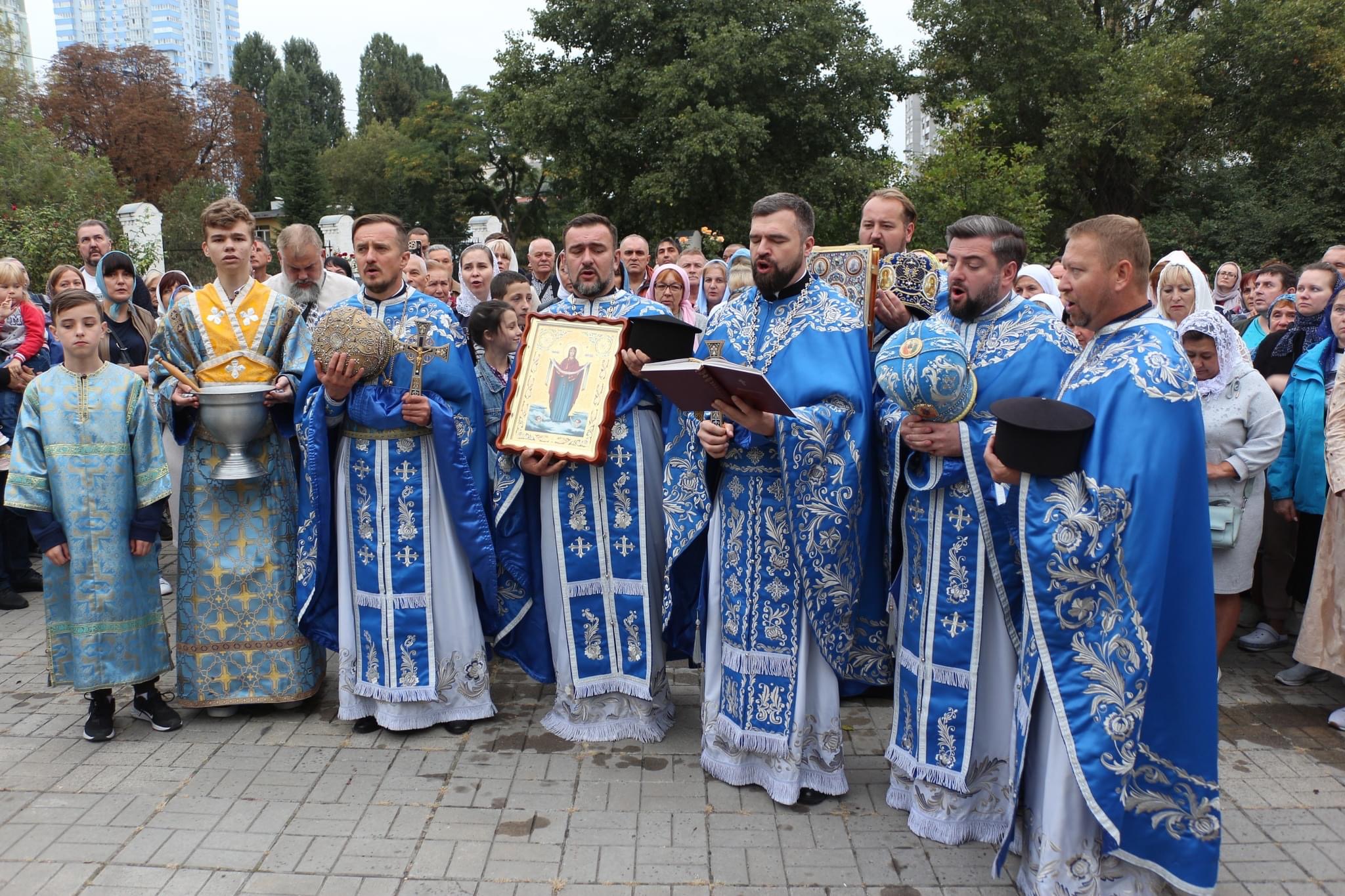 Храмове свято Покровського собору на Соломʼянці в Києві