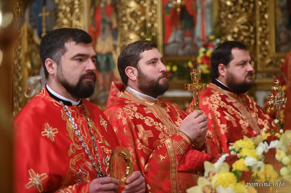 Божественна літургія в день свята Собору архістратига Михаїла та інших небесних сил безплотних