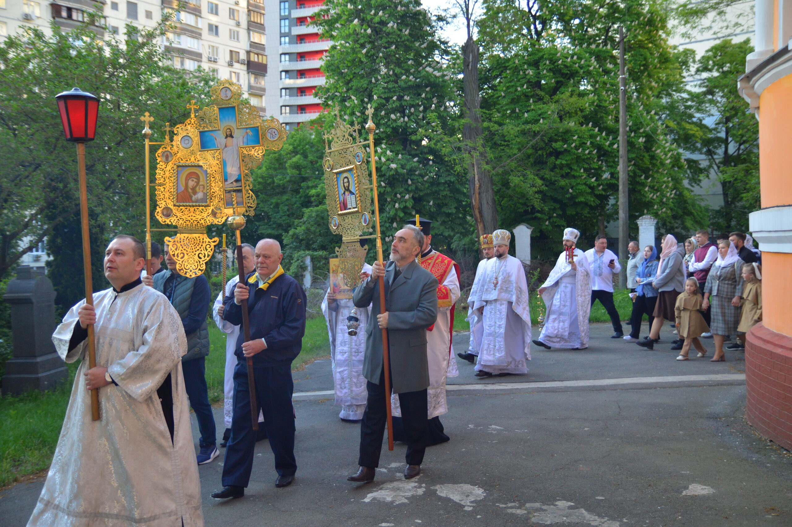 Ректор очолив звершення пасхальних богослужінь