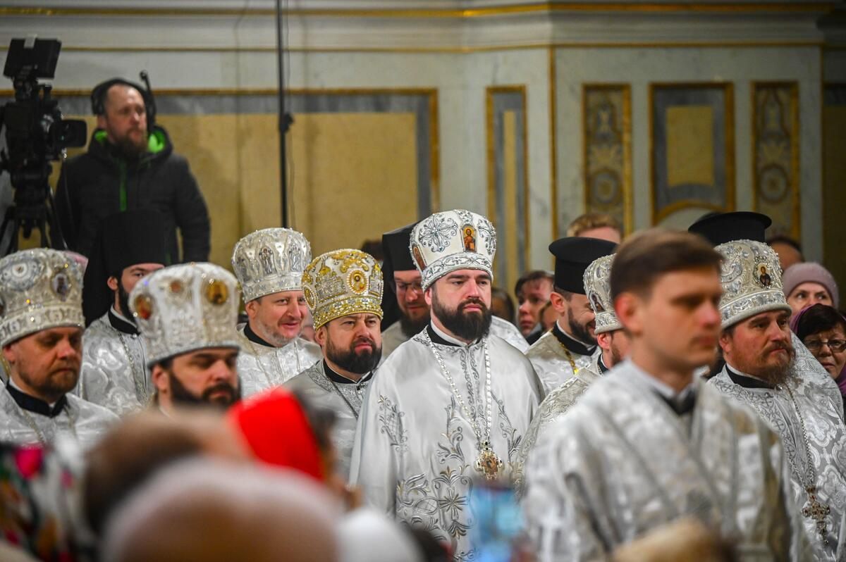 Божественна літургія в Успенському соборі Києво-Печерської лаври