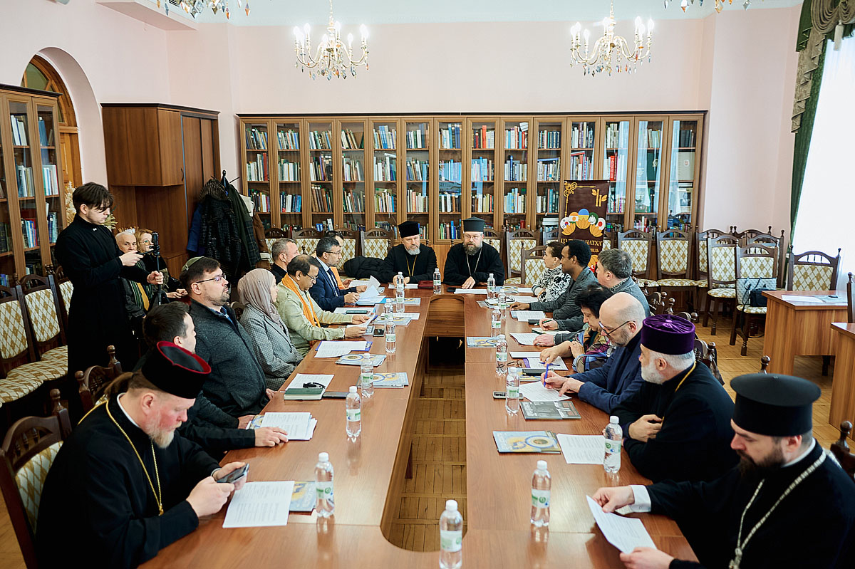 У КПБА відбувся міжрелігійний семінар «Людина, її призначення та майбутнє» (+ ВІДЕО)