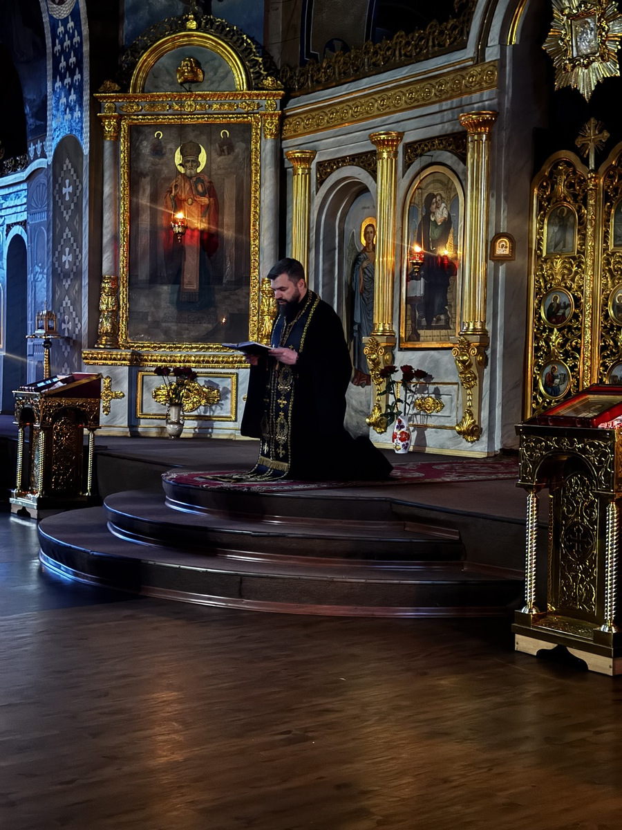 Читання першої частини Покаянного канону прп. Андрія Критського