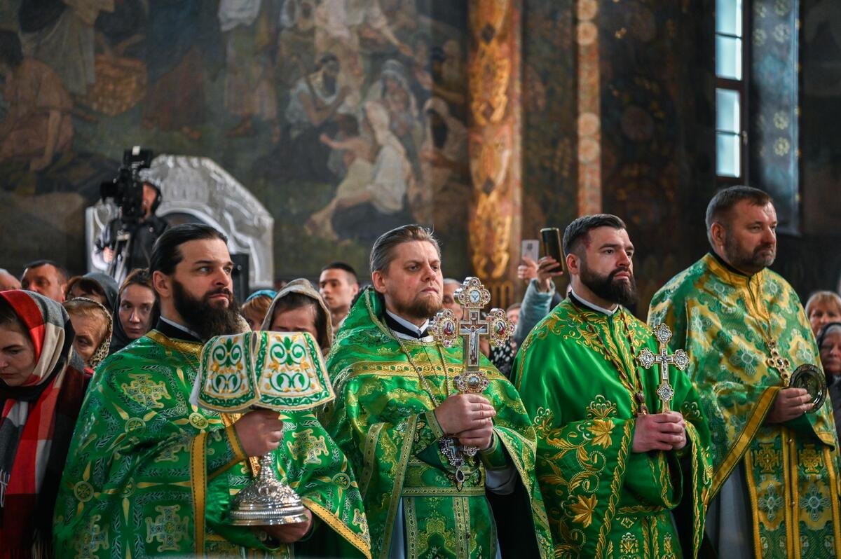 Літургія в день собору преподобних отців Києво-Печерських
