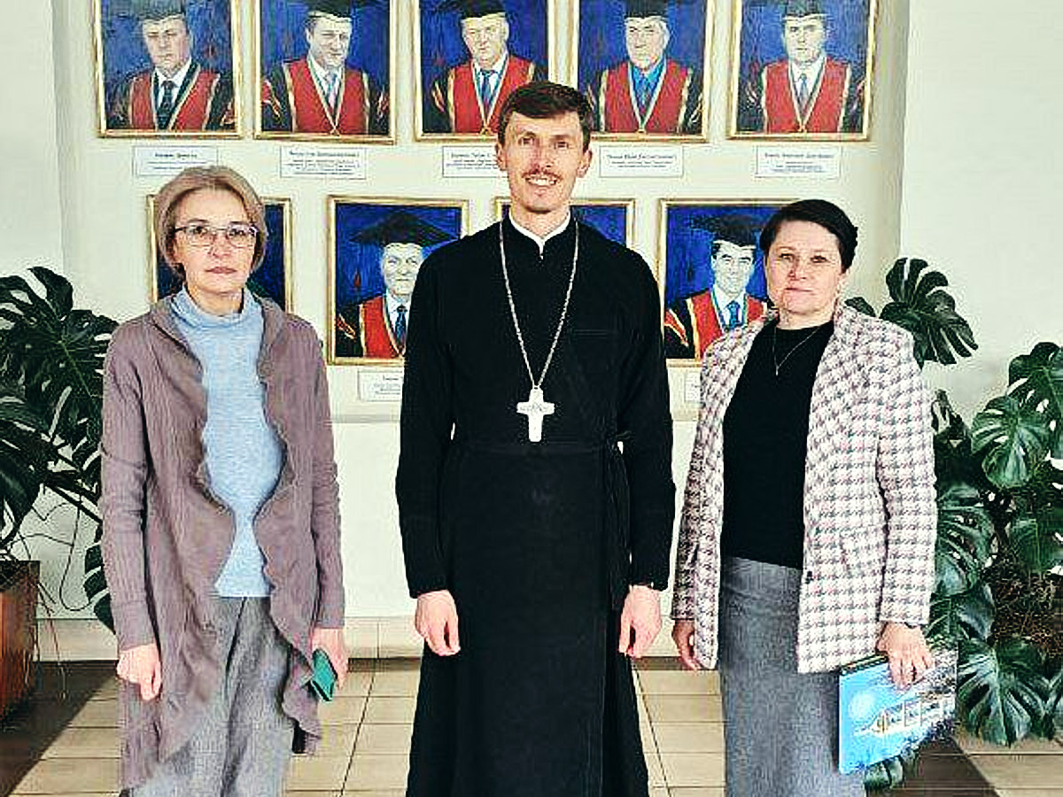 Бібліотека КПБА дякує бібліотеці КНУБА за поповнення фонду літературою