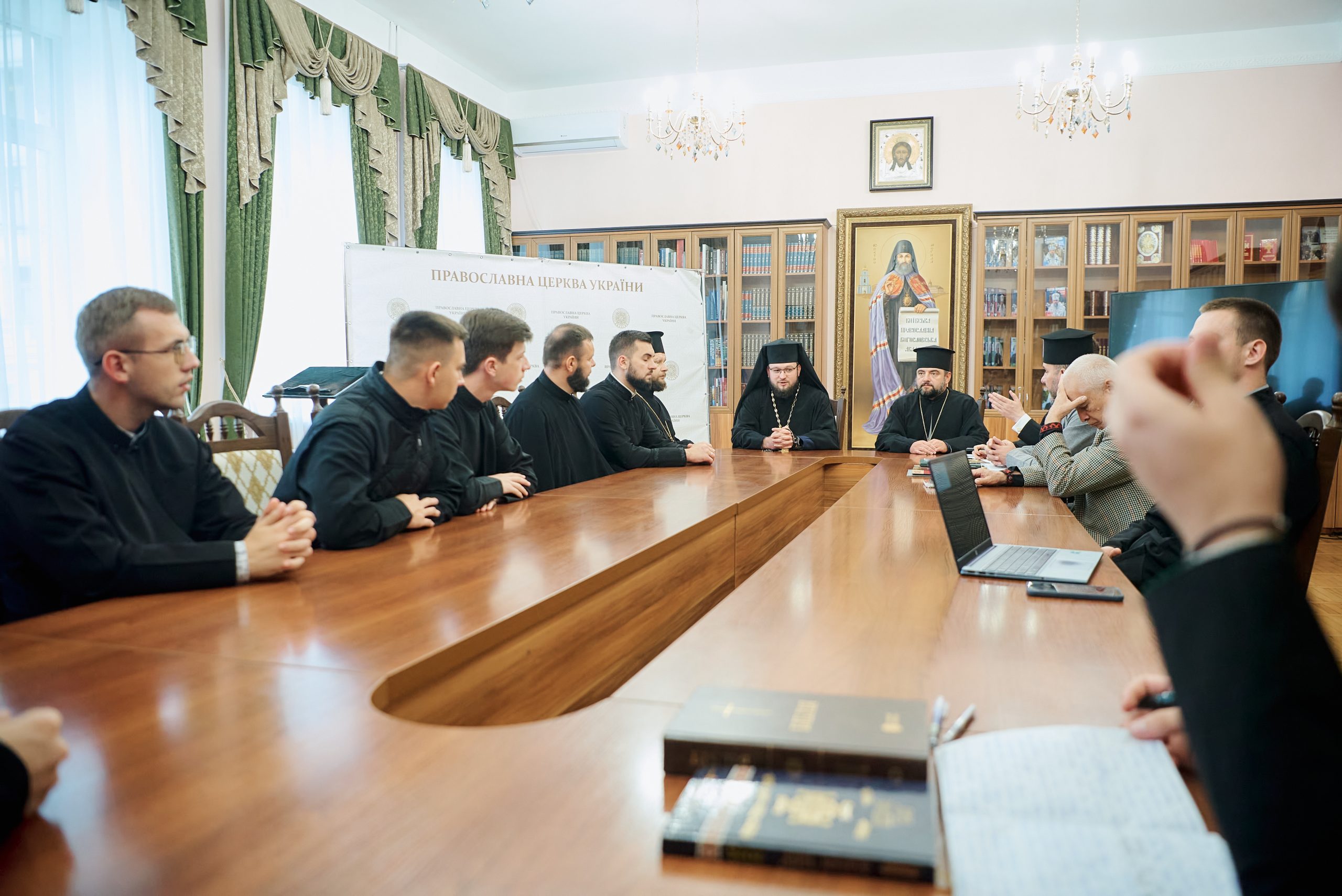 У КПБА відбулися заходи приурочені 100-річчю вручення Томоса Православній Церкві в Польщі