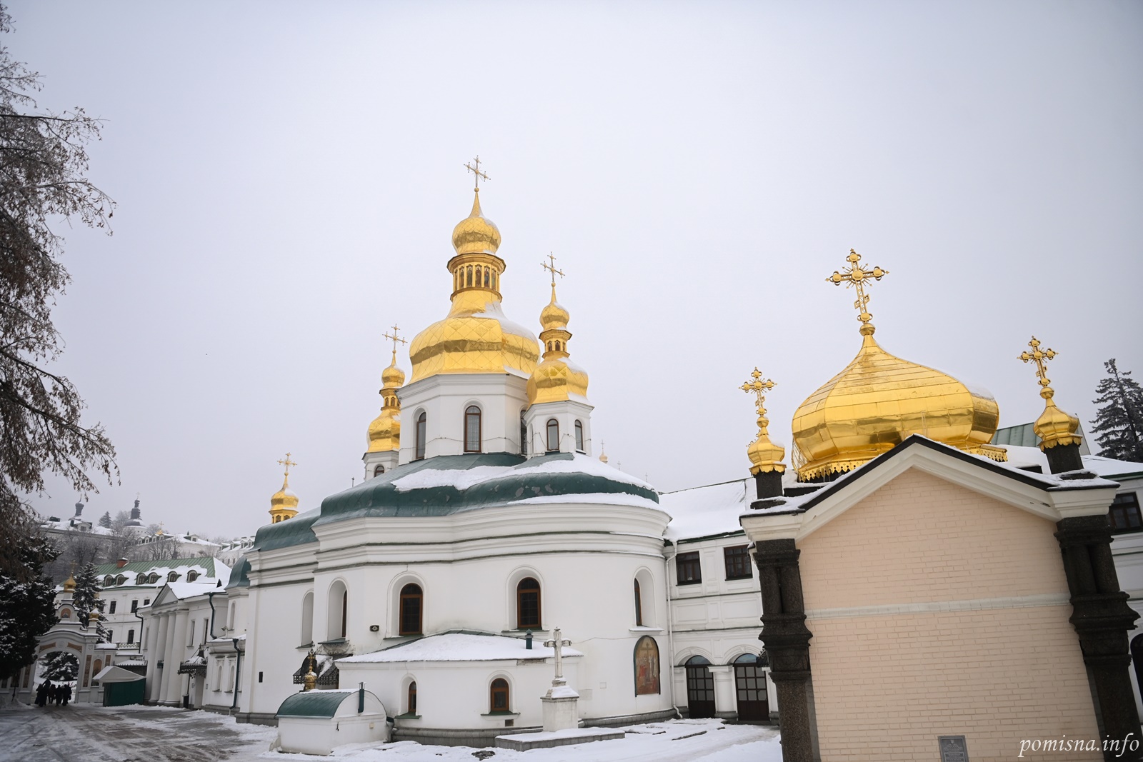 Божественна літургія в Ближніх печерах Києво-Печерської лаври