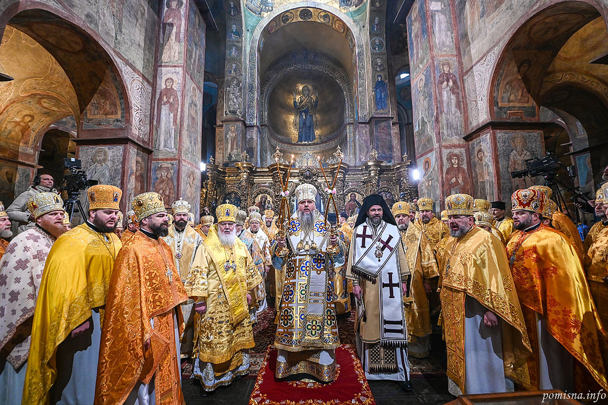 Богослужіння у день річниці інтронізації Блаженнішого Митрополита Епіфанія