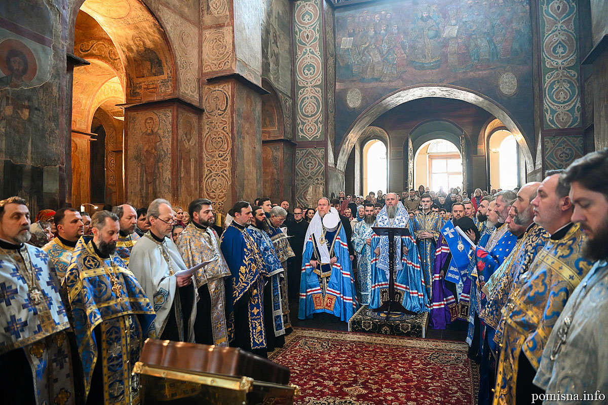 У соборі святої Софії звершили Акафіст Пресвятій Богородиці