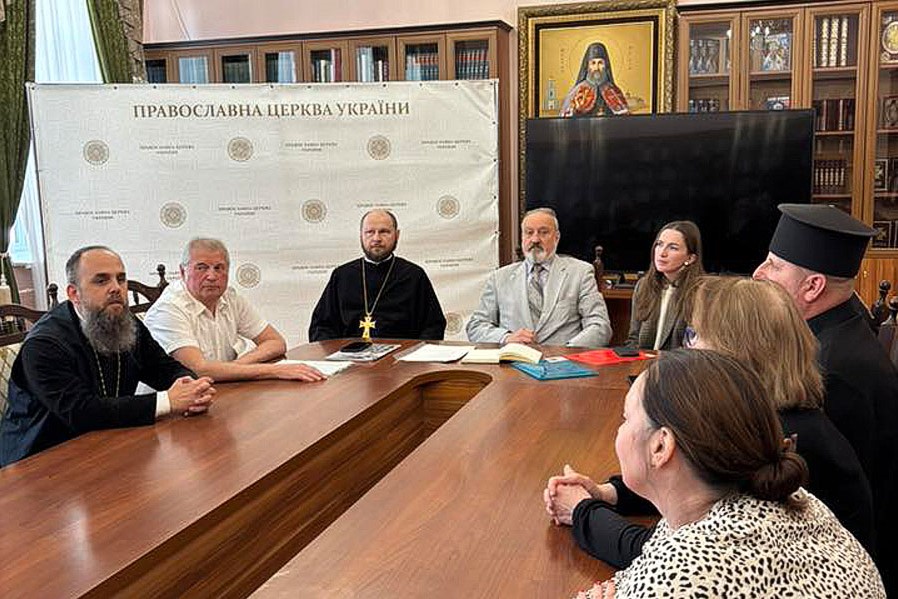 У КПБА урочисто відкрили новий набір слухачів курсу підготовки медичних капеланів