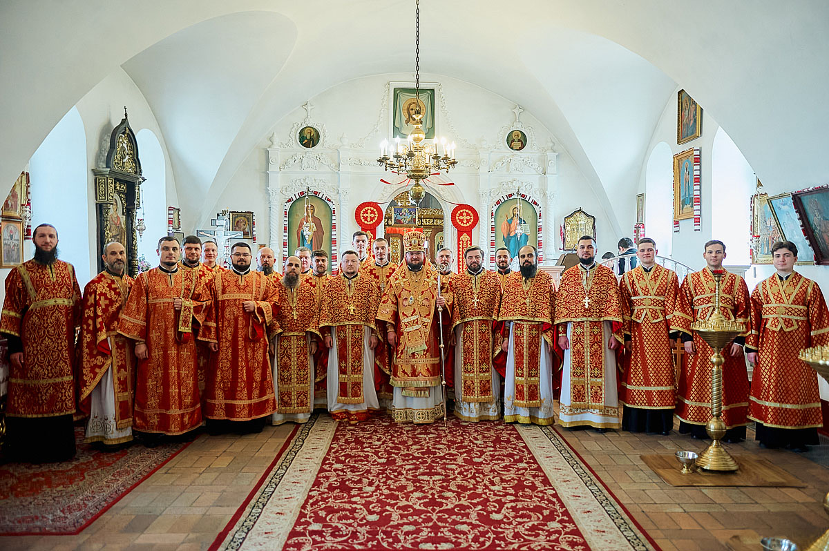 Щорічну агрипнію звершили в Академічному храмі КПБА