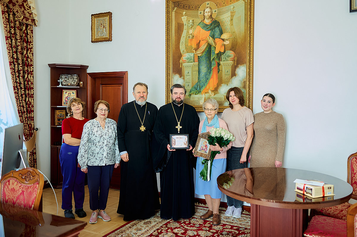 Подяка Таїсі Григорівні за сумлінну працю в Академії