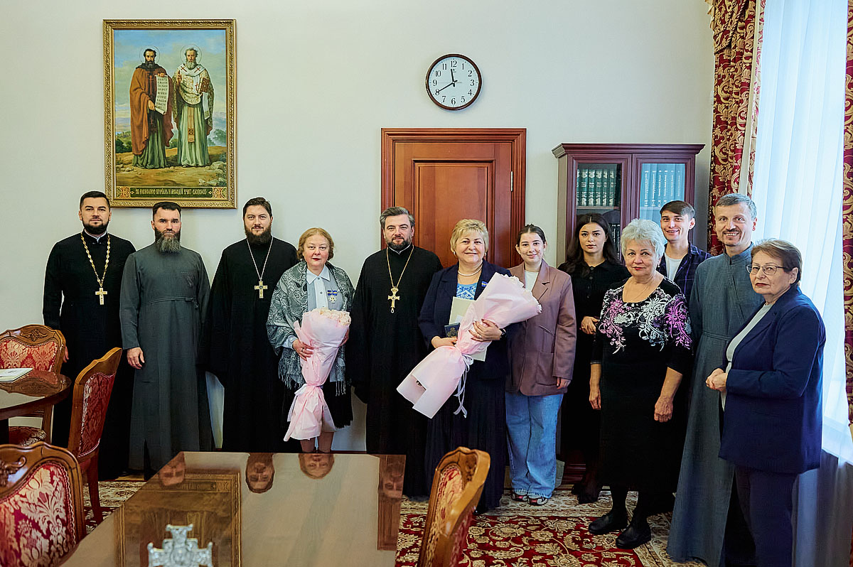 Привітали з ювілеями Віталіну Леонідівну Ткачову та Ірину Миколаївну Преловську